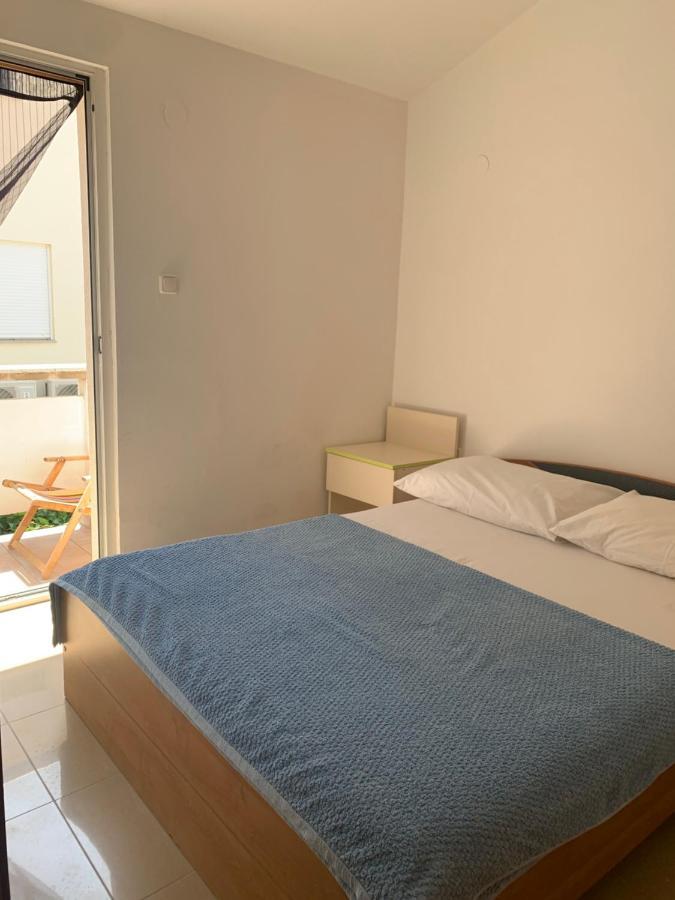Apartment Lampion Vir