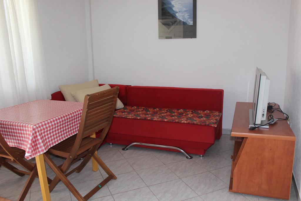 Apartment Lampion