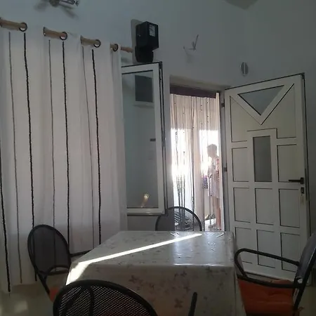 Apartments Lampion Vir Room photo